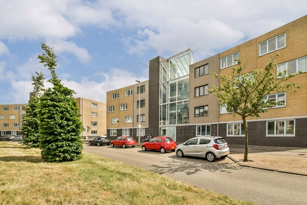 Dobbedreef 133, Leiden
